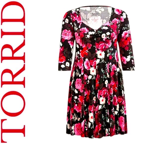 torrid Dresses & Skirts - TORRID NEW Women’s Beautiful Rose Print Midi Skater Dress.